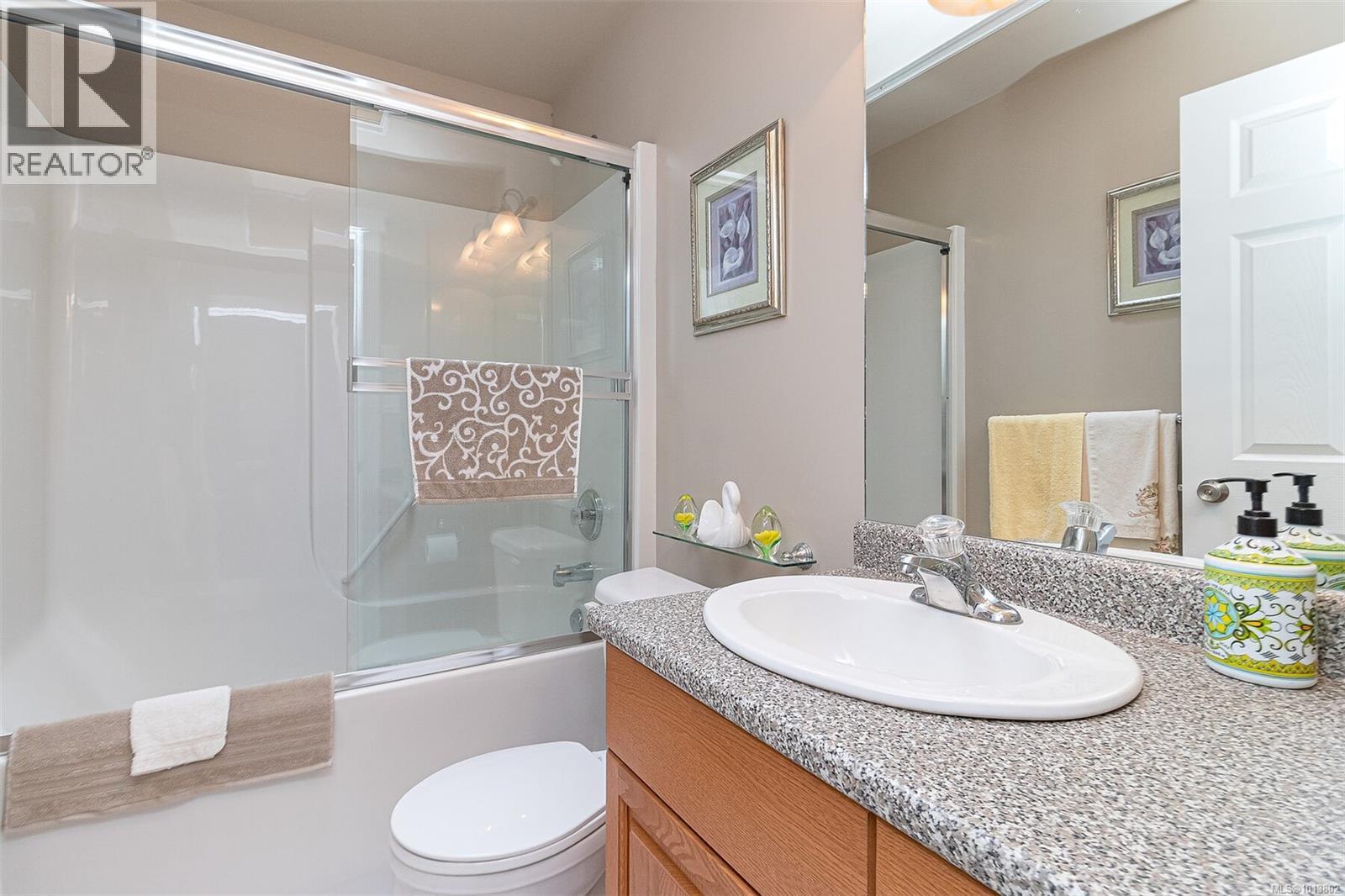  2267 Setchfield Avenue, Langford