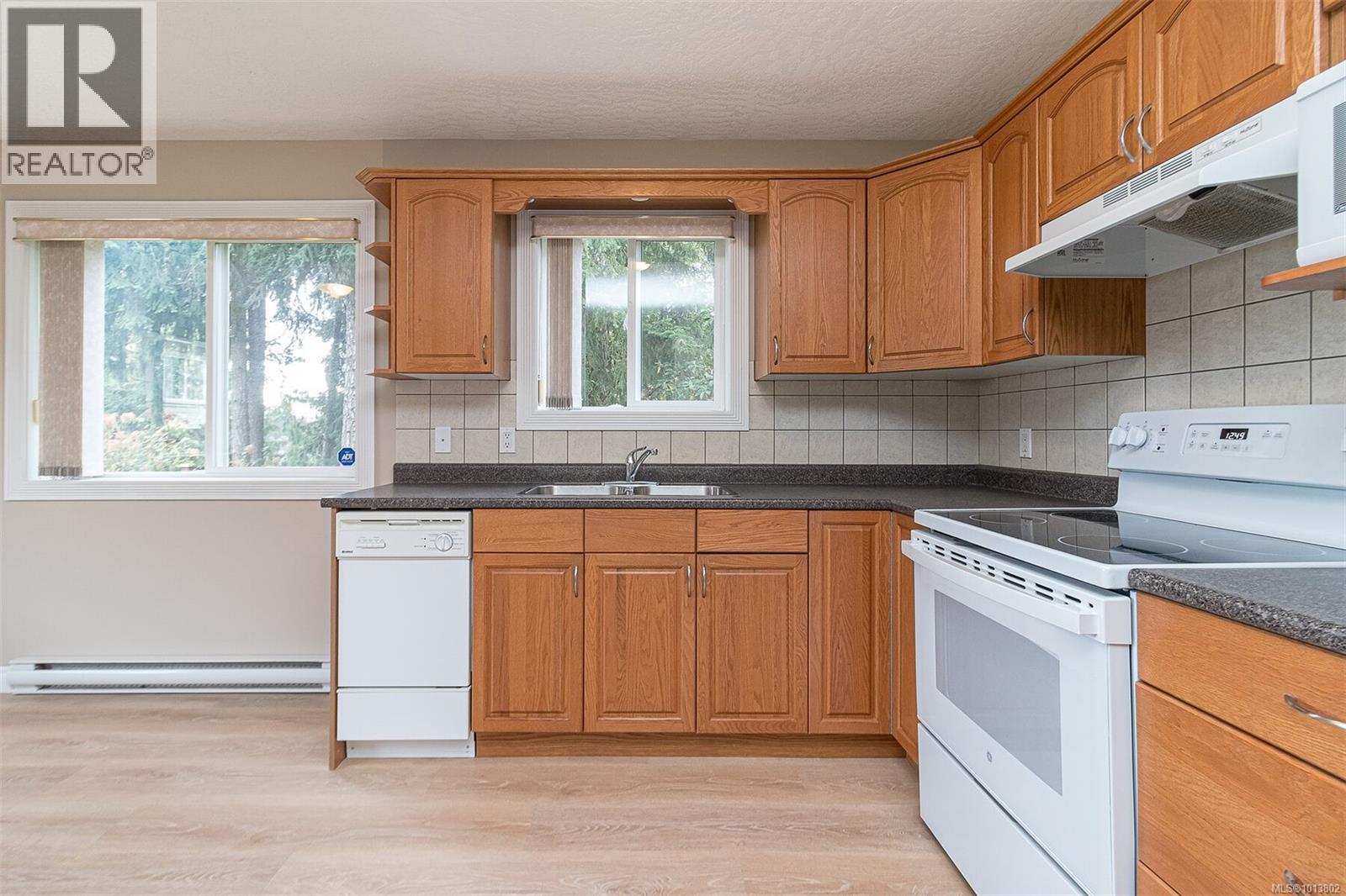  2267 Setchfield Avenue, Langford