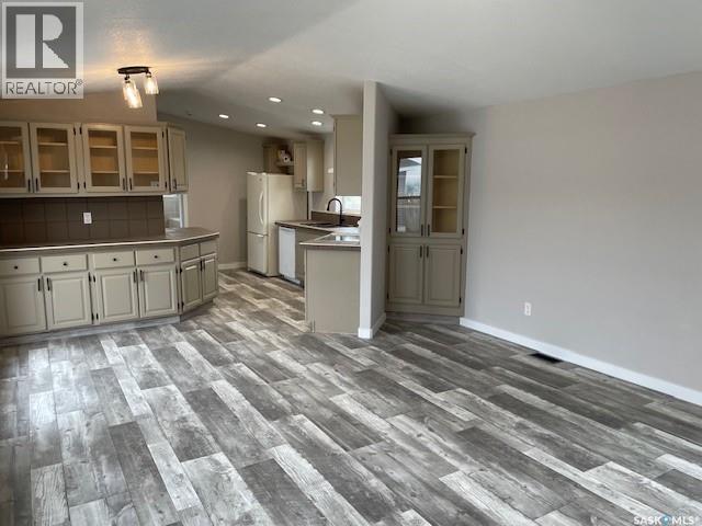 502 Stockton AVENUE - 6