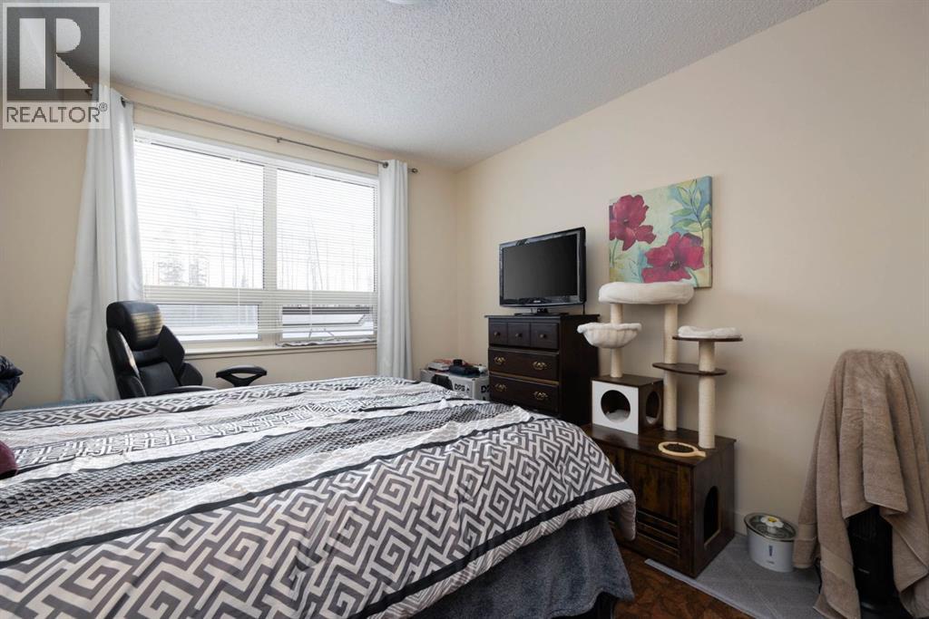 204 Sparrow Hawk Drive, Fort McMurray