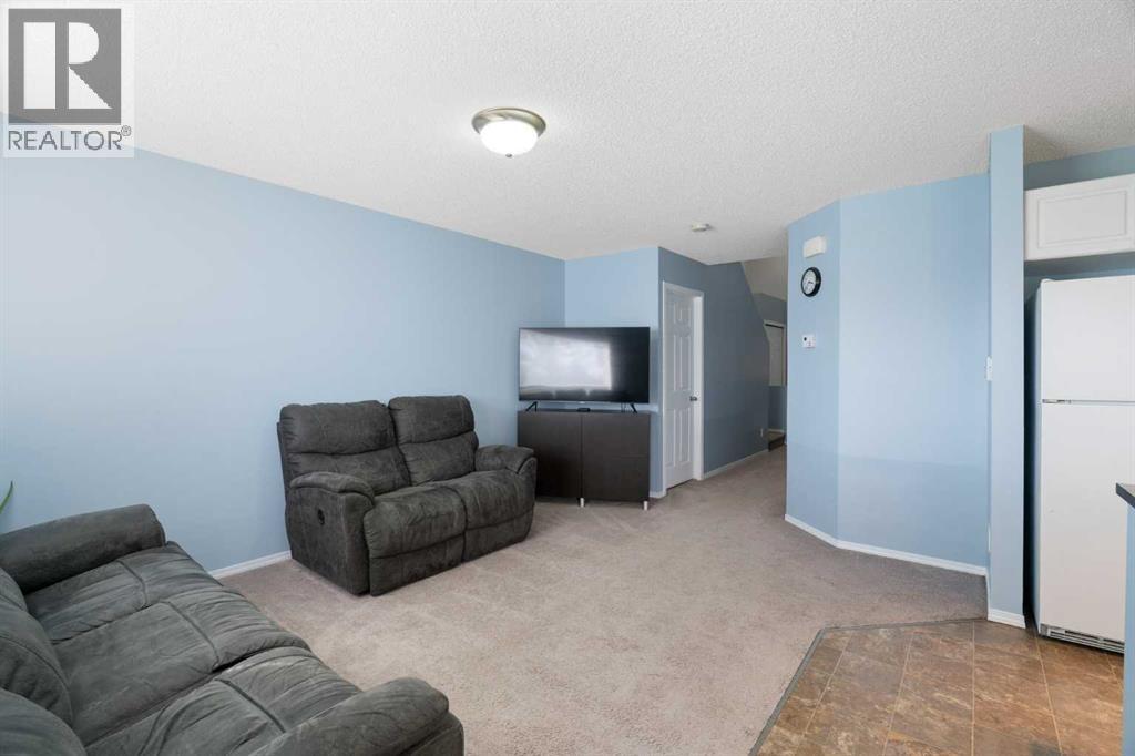 341 Sibbald Street, Cochrane