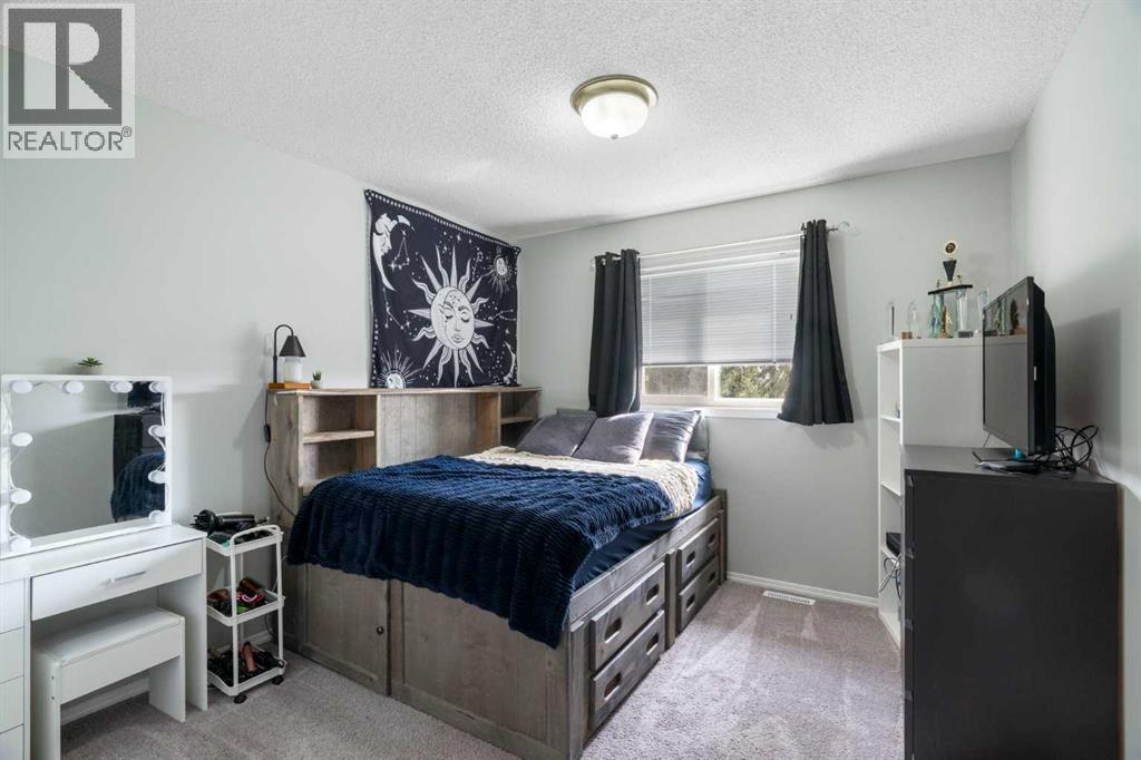 341 Sibbald Street, Cochrane