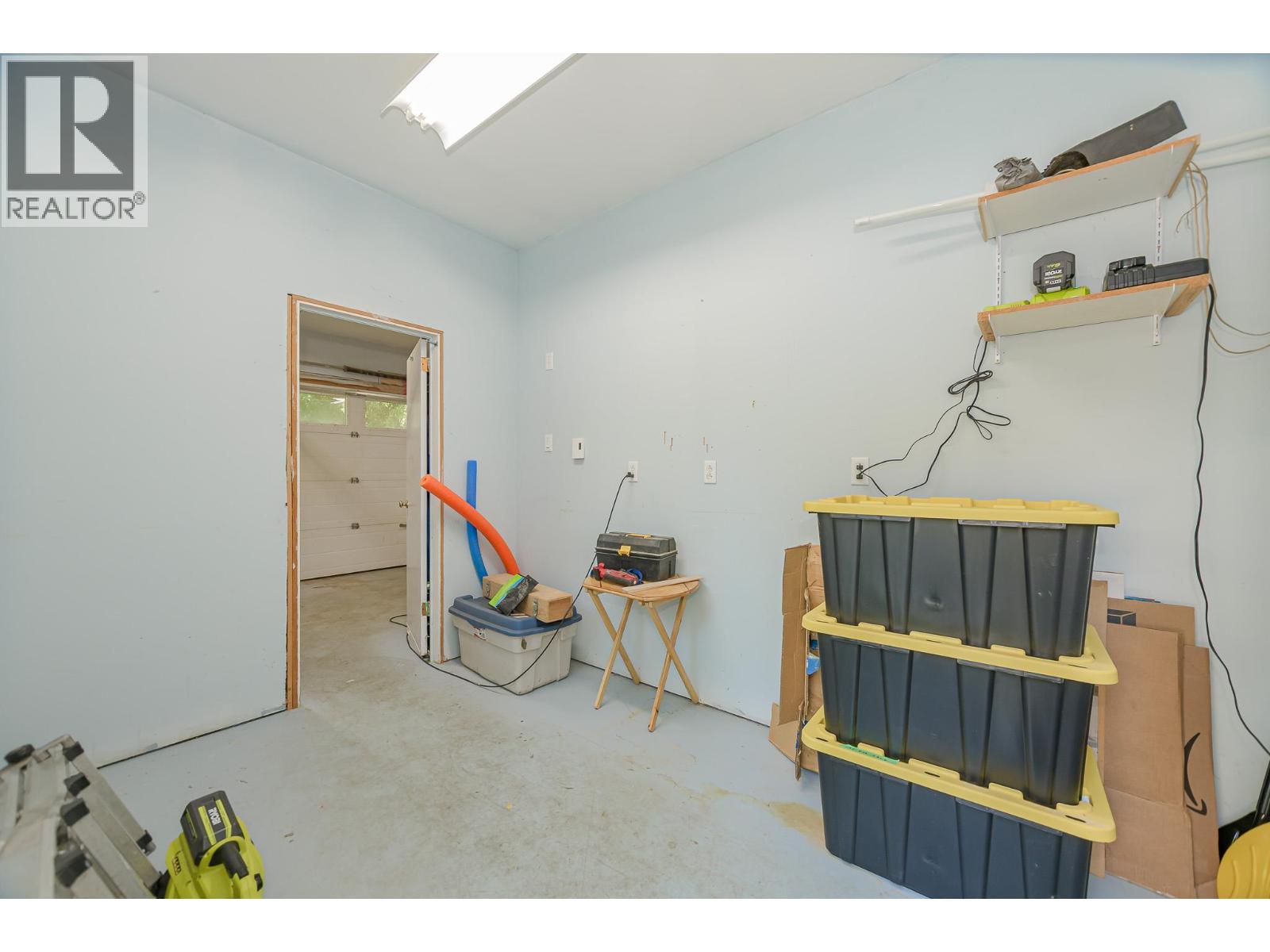 22 Wolfe Road, Sicamous