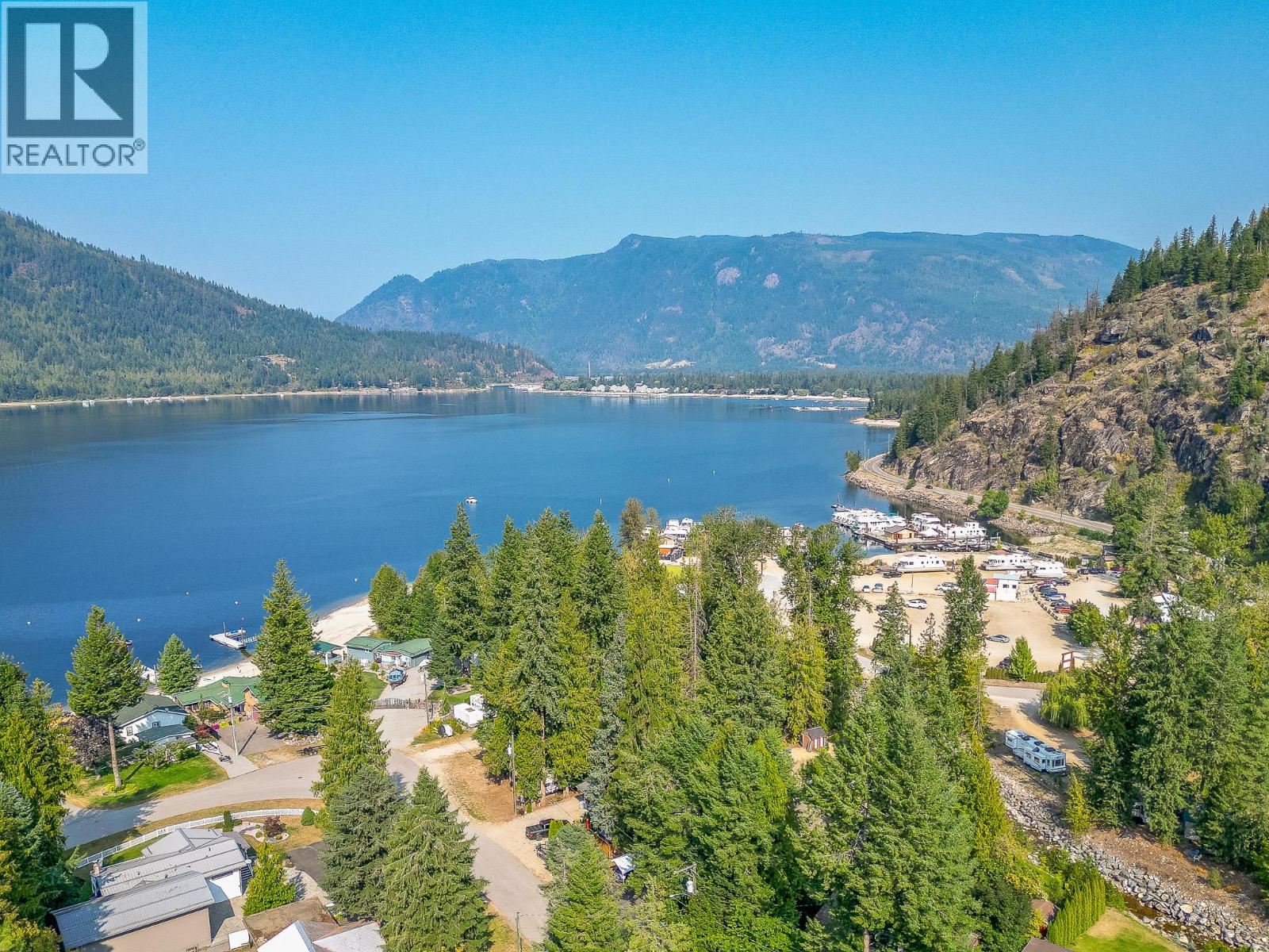 22 Wolfe Road, Sicamous