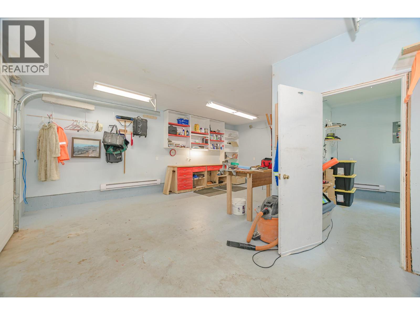 22 Wolfe Road, Sicamous