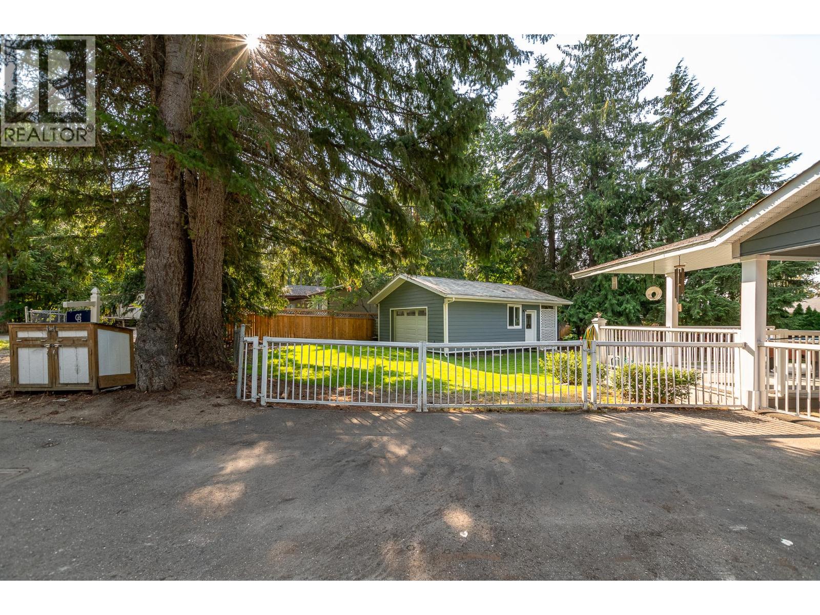 22 Wolfe Road, Sicamous