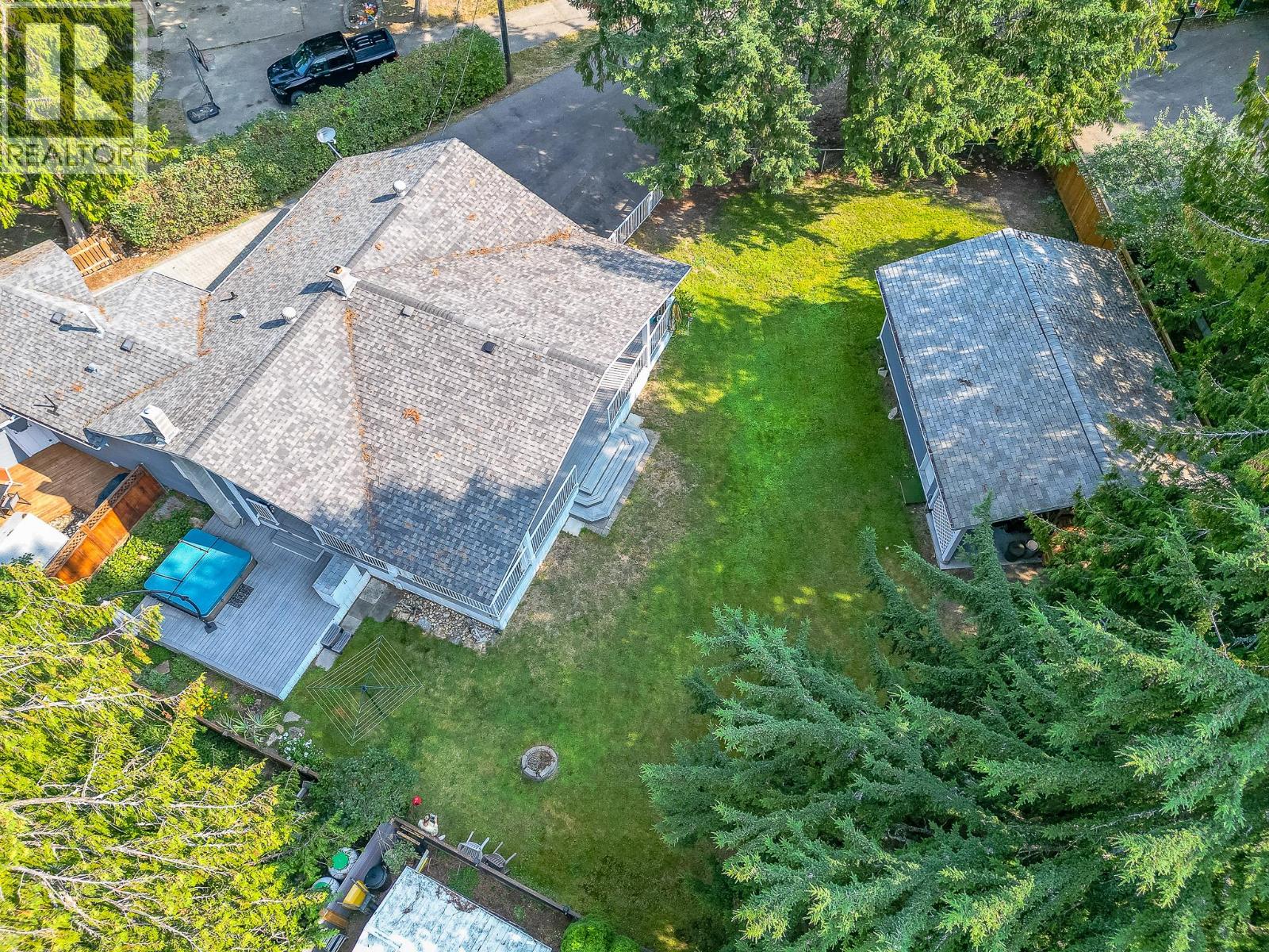 22 Wolfe Road, Sicamous