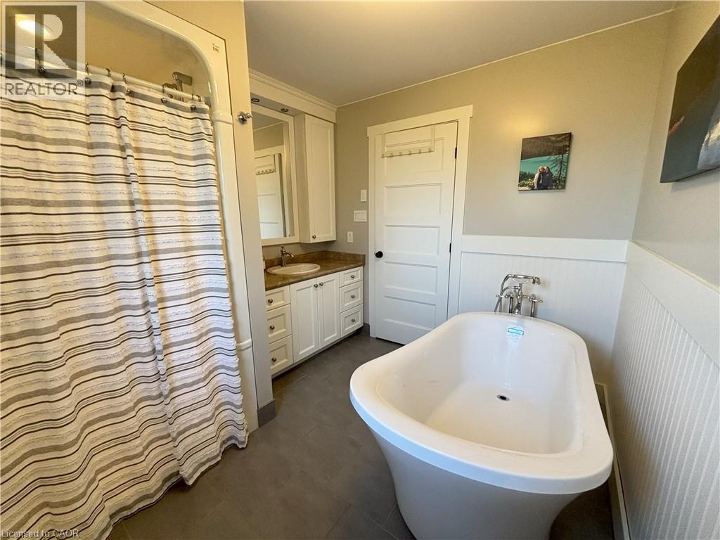 22 GORDON ROAD - 13