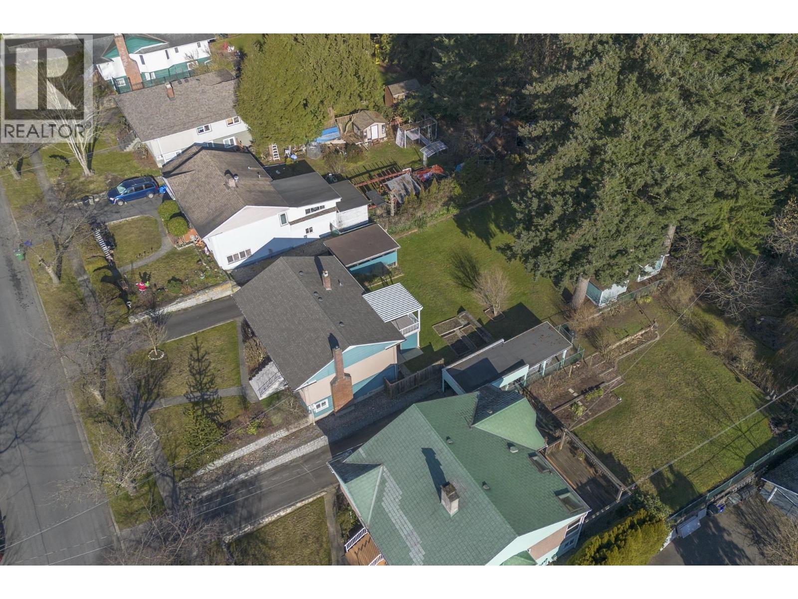 8222 JOFFRE AVENUE, Burnaby