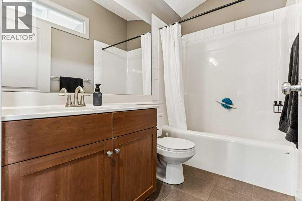 Single Family House for Sale in  Royal Oak Cape NW Royal Oak Calgary 