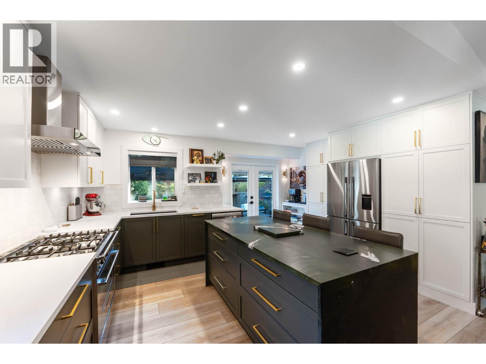  2492 Shannon View Drive, West Kelowna