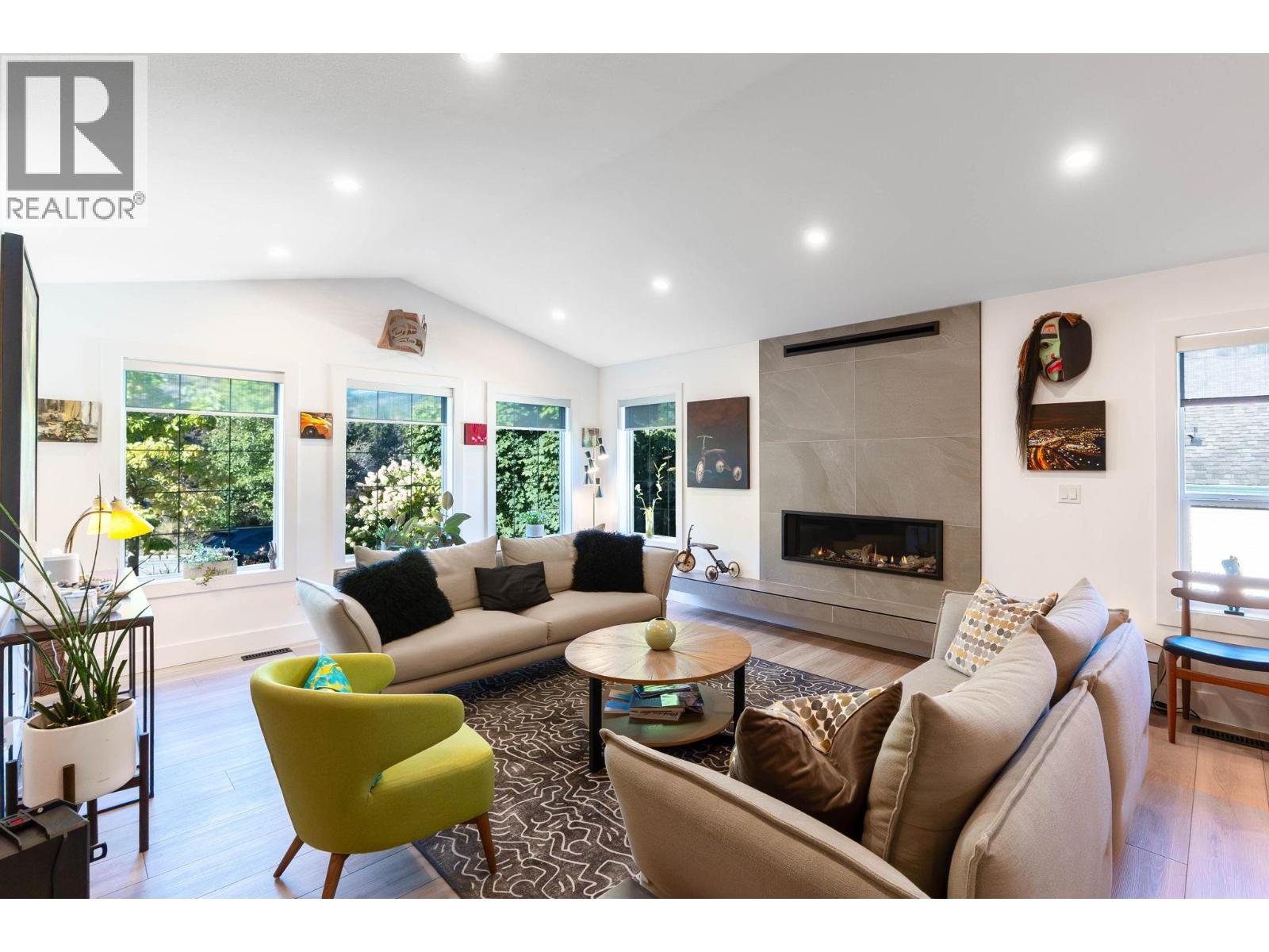  2492 Shannon View Drive, West Kelowna