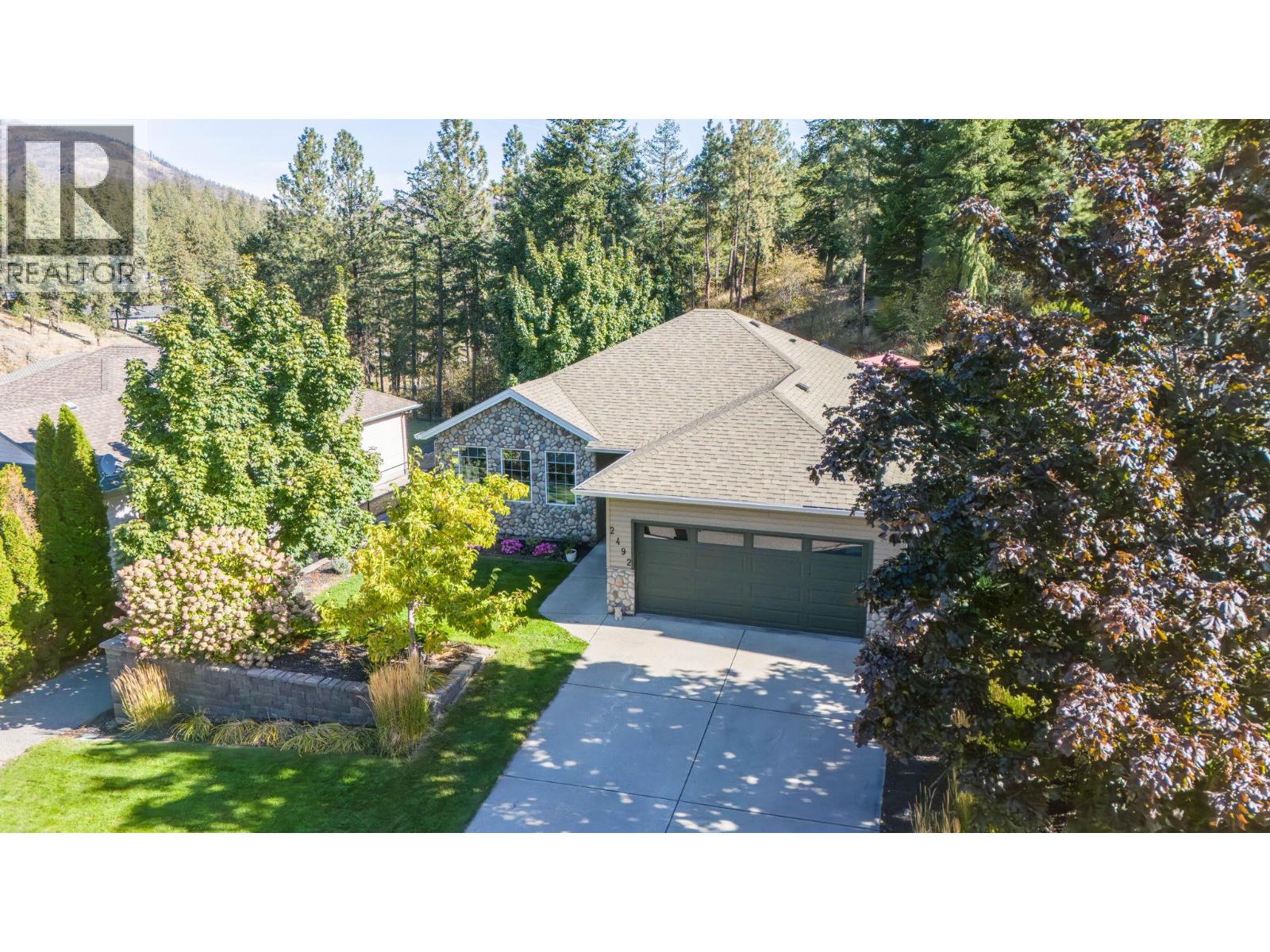  2492 Shannon View Drive, West Kelowna