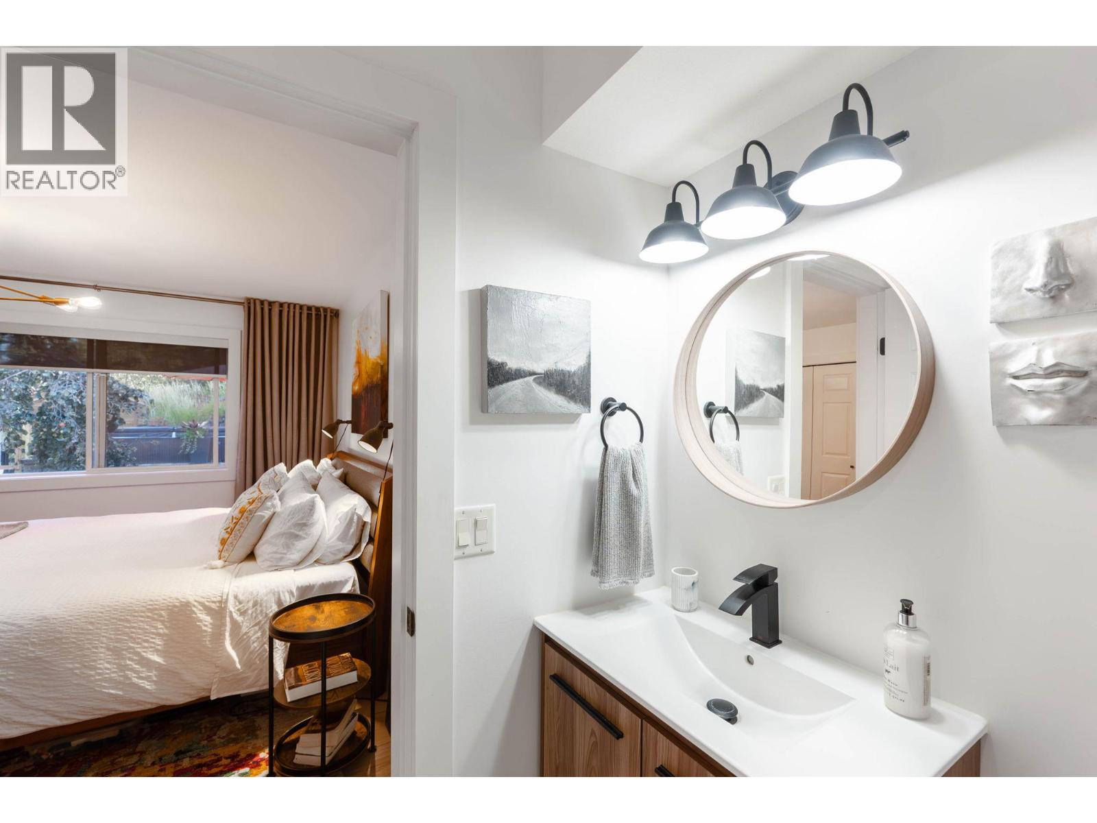  2492 Shannon View Drive, West Kelowna