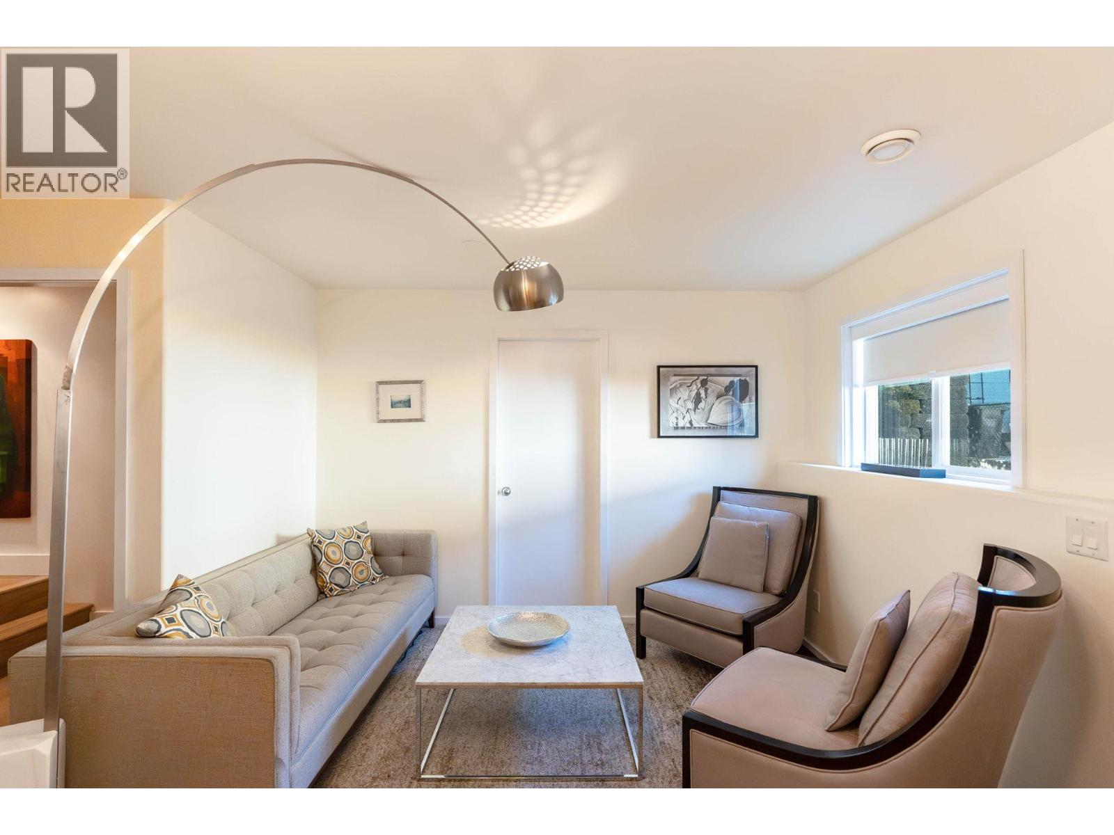  2492 Shannon View Drive, West Kelowna