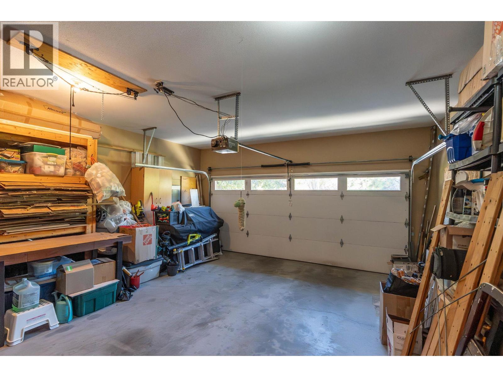  2492 Shannon View Drive, West Kelowna