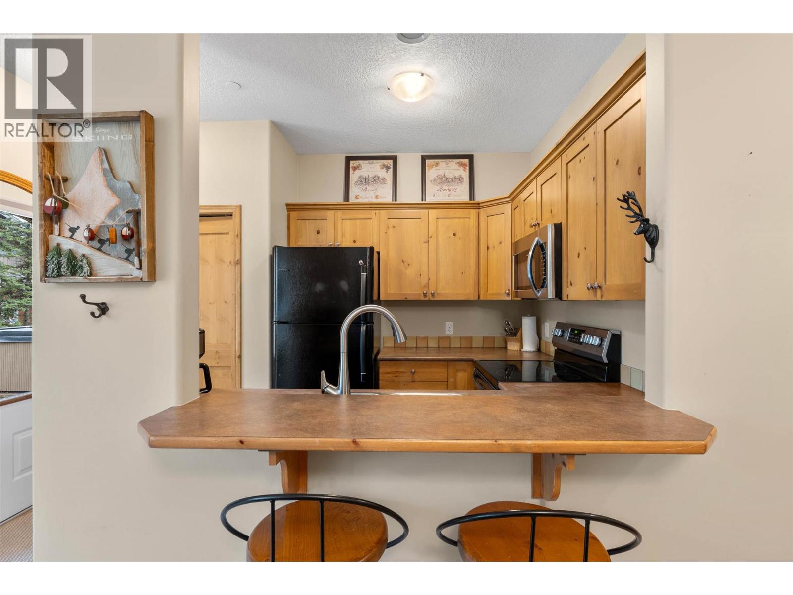 6005 Valley Drive Unit# 68, Sun Peaks