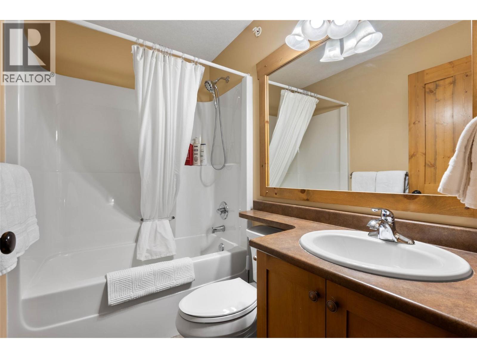 6005 Valley Drive Unit# 68, Sun Peaks