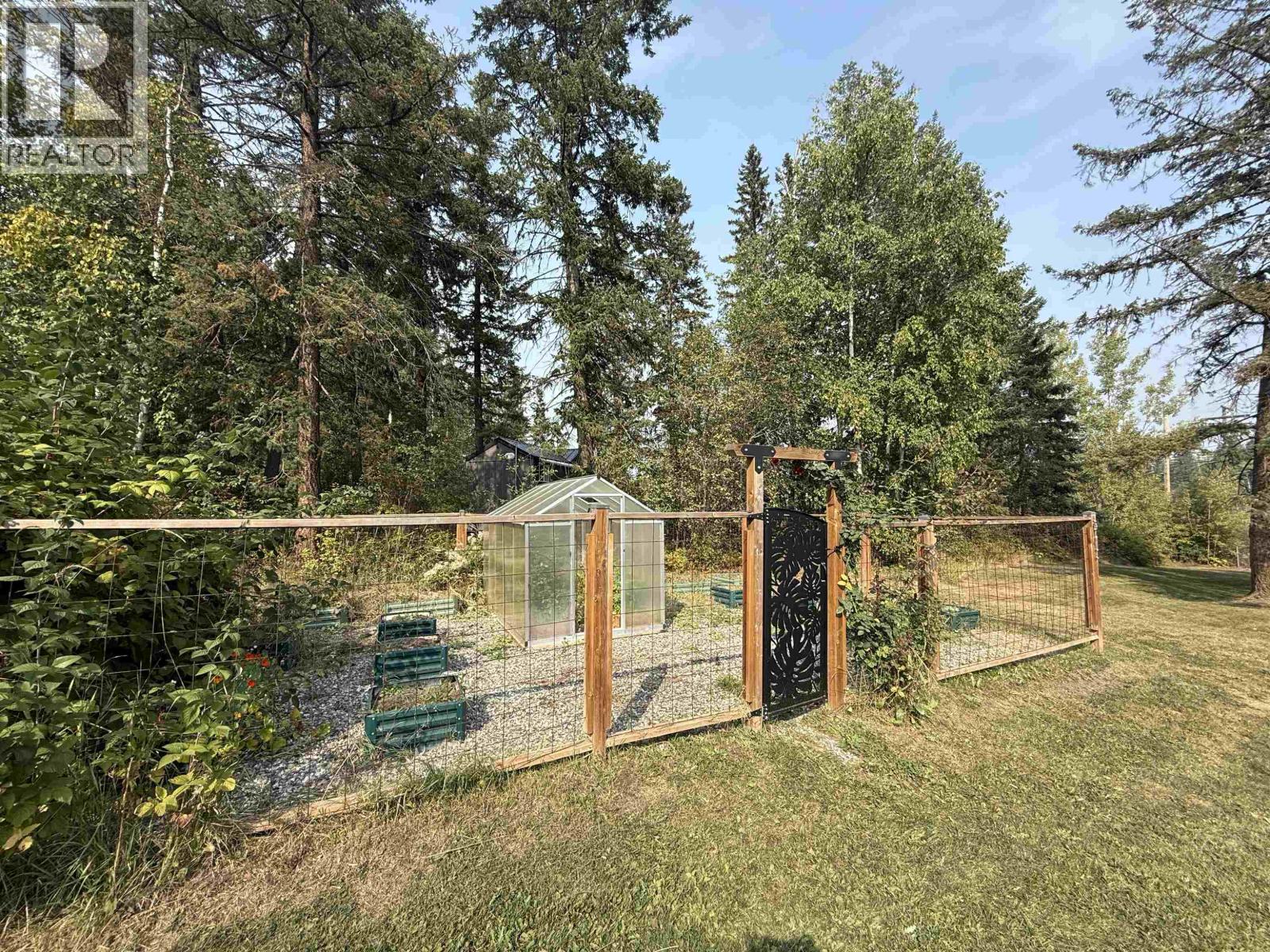 3138 YENDRYAS ROAD, Quesnel