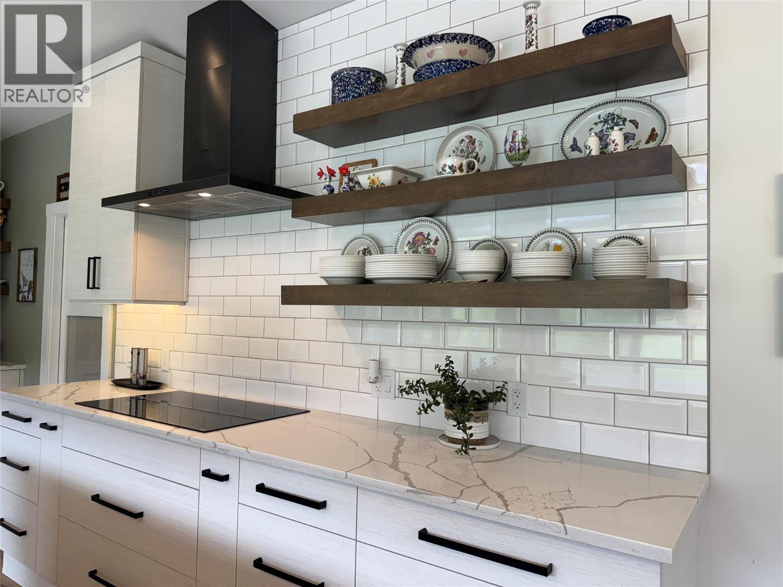 4962 RIVERSIDE Drive, Fairmont Hot Springs