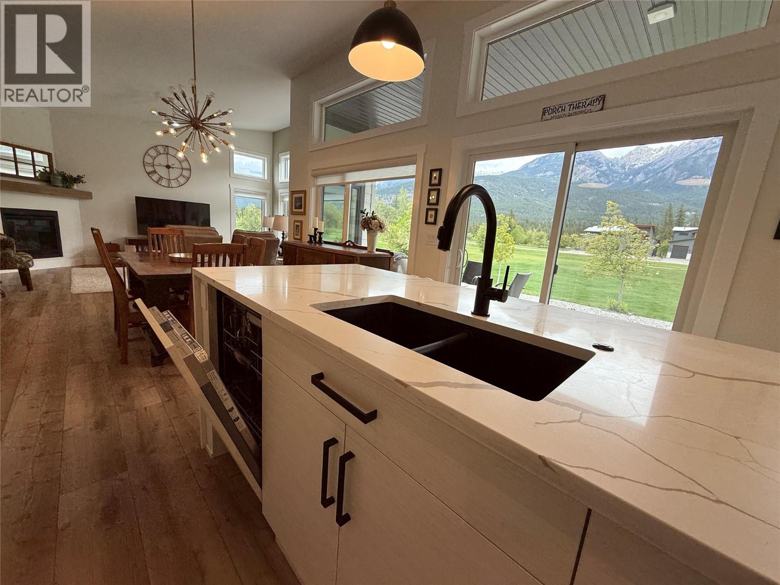 4962 RIVERSIDE Drive, Fairmont Hot Springs