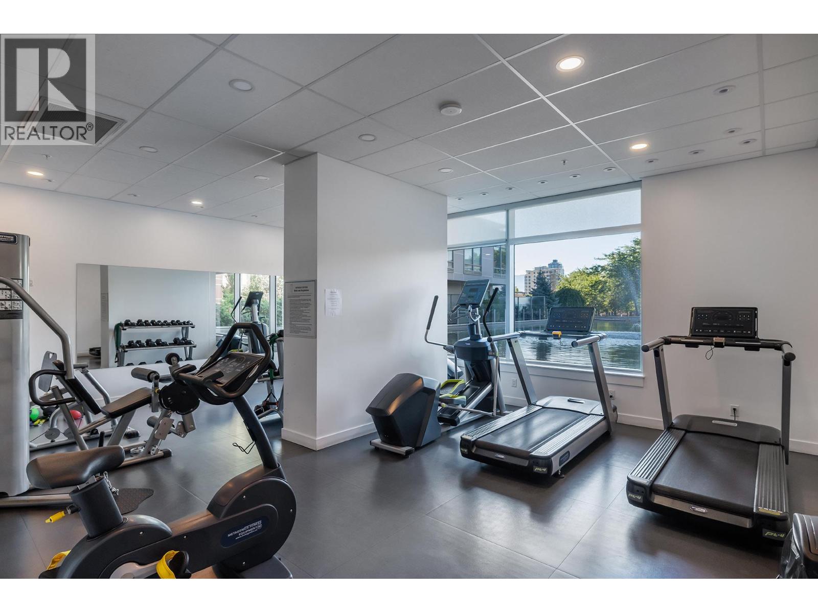 801 1151 Sunset Drive, Kelowna