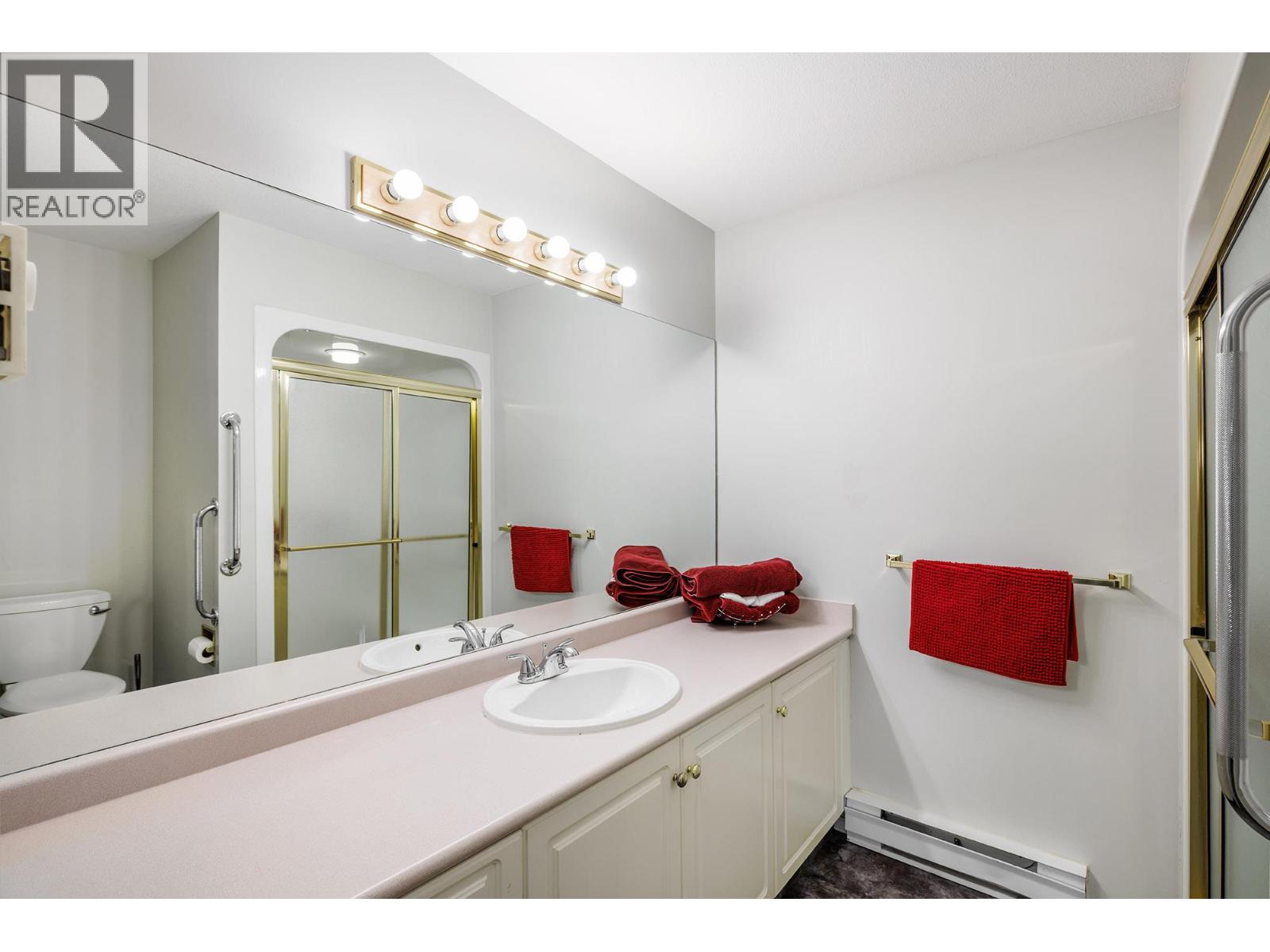 227 877 KLO Road, Kelowna