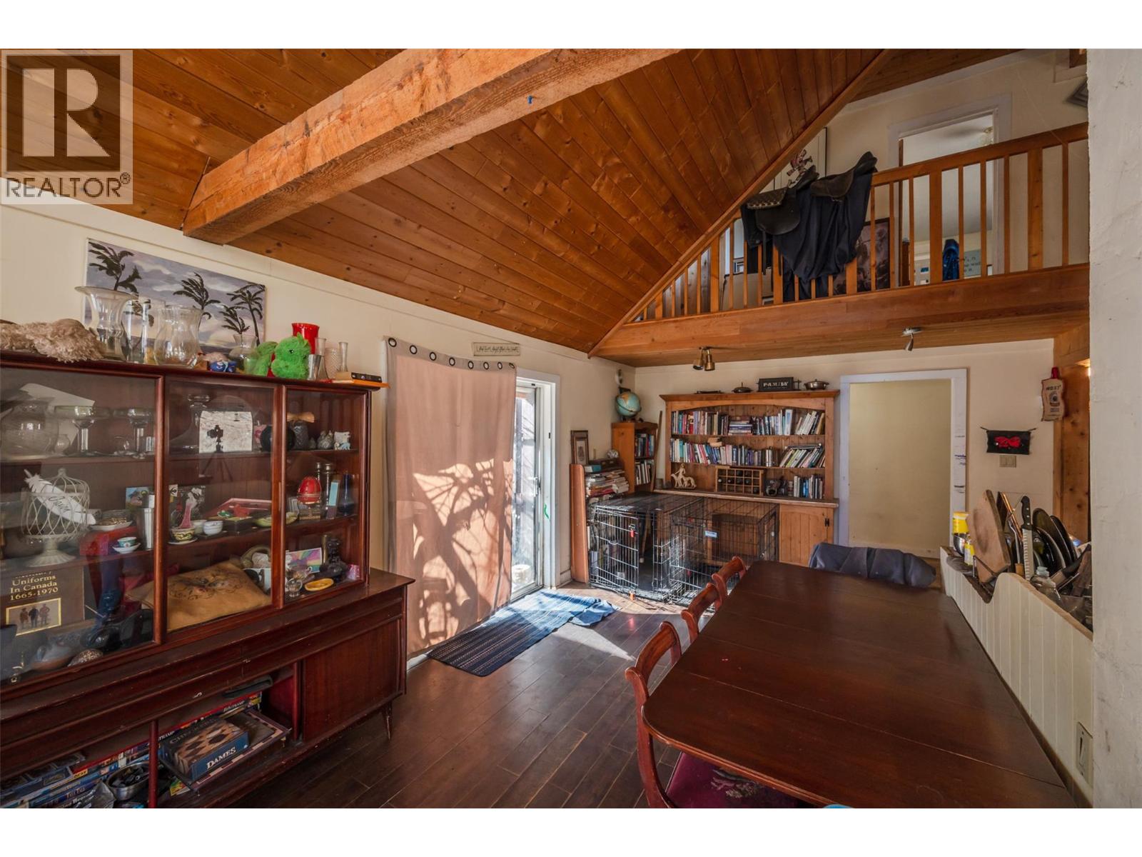 22797 Garnet Valley Road, Summerland