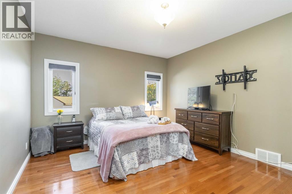 129 Pickles Crescent, Fort McMurray