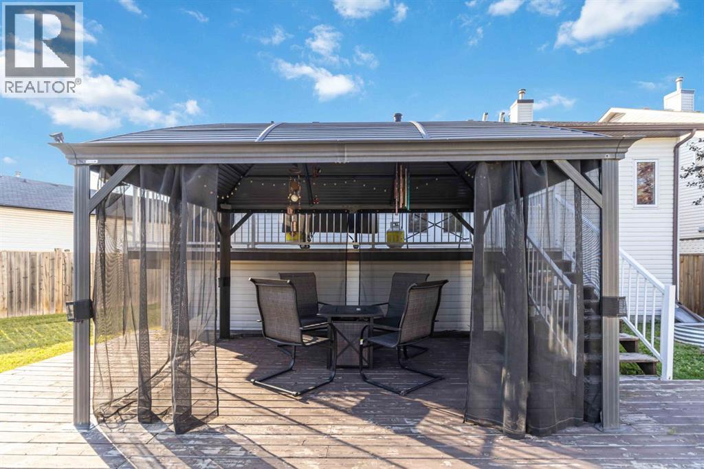 129 Pickles Crescent, Fort McMurray