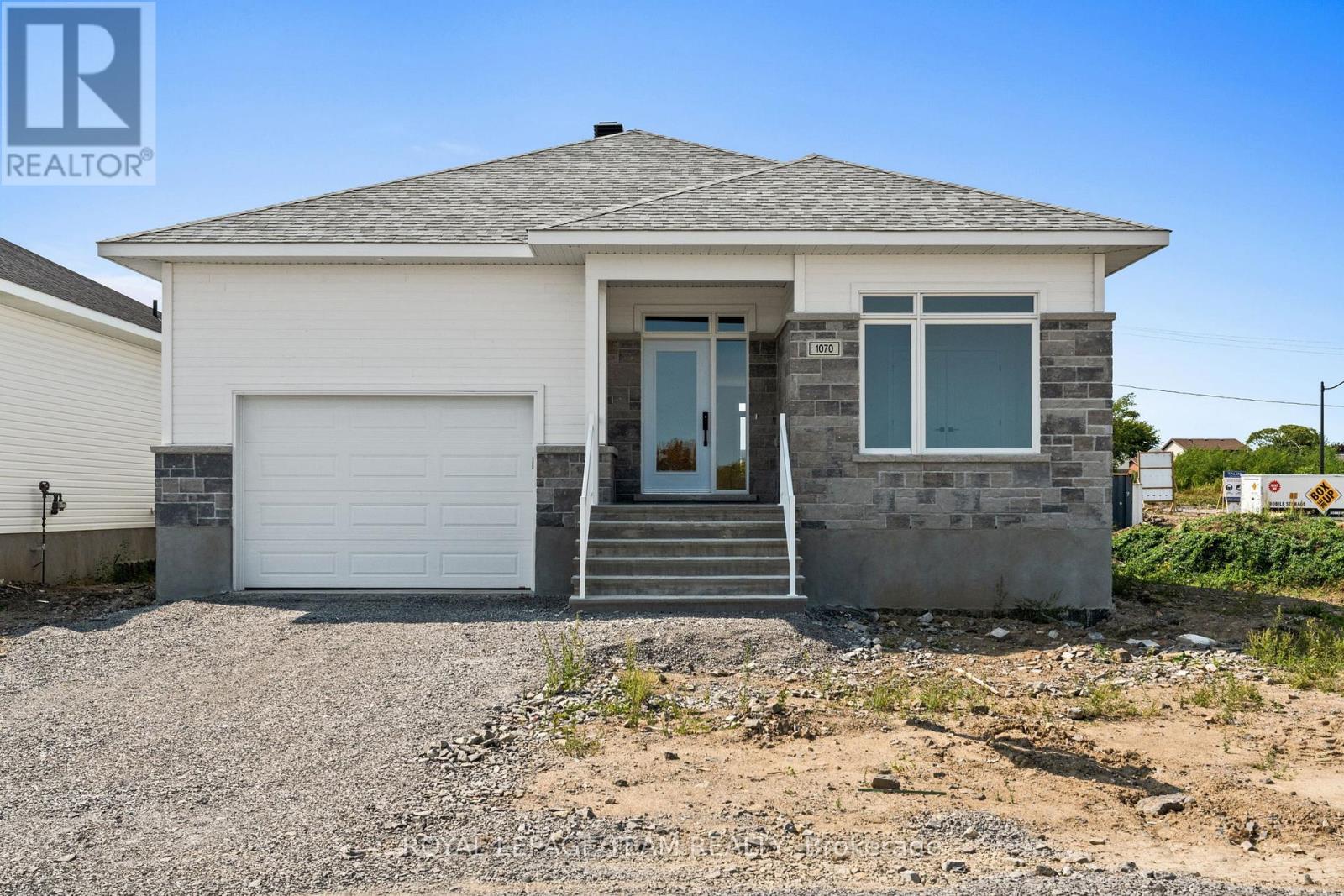 1070 TURNER DRIVE - 1