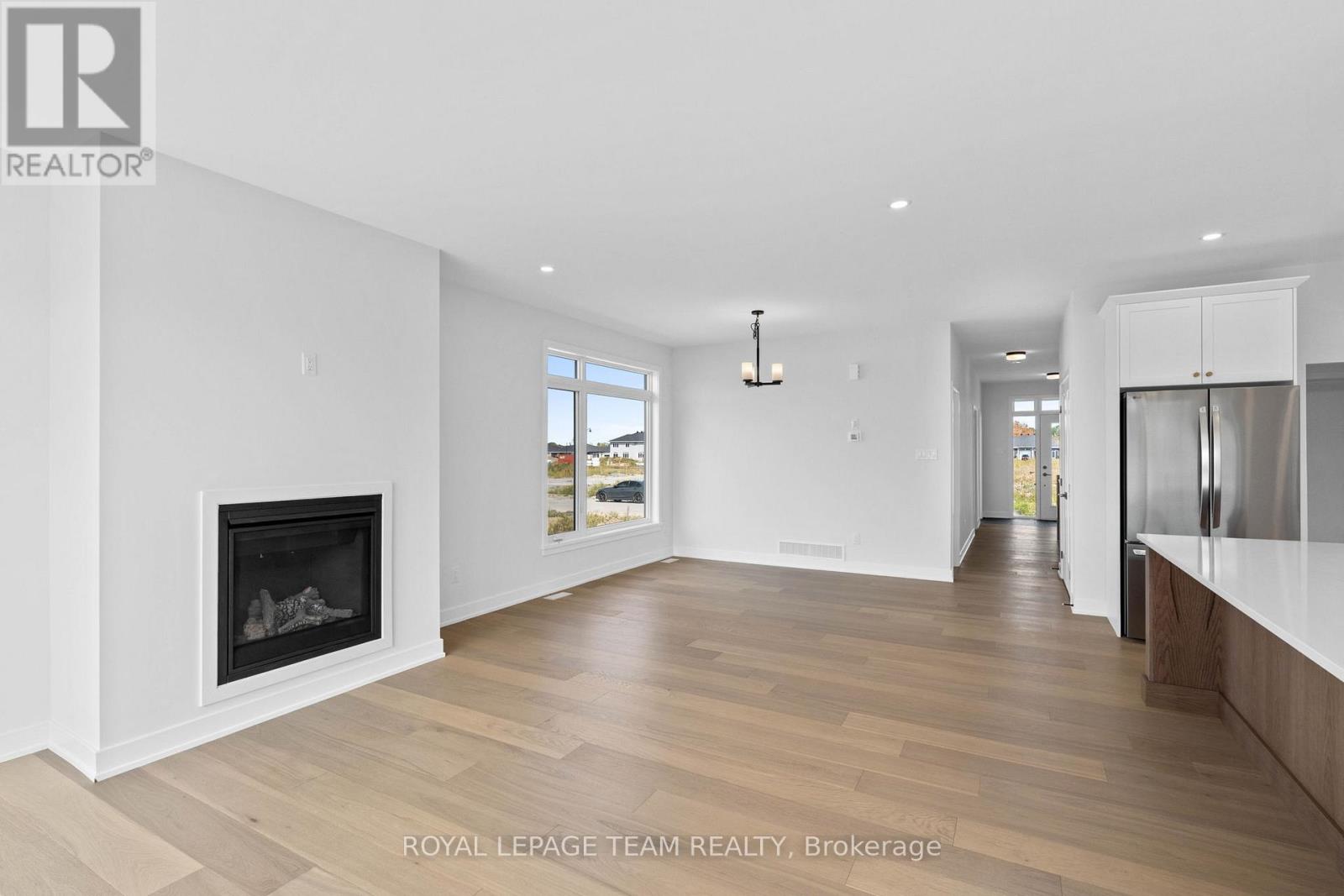 1070 TURNER DRIVE - 18