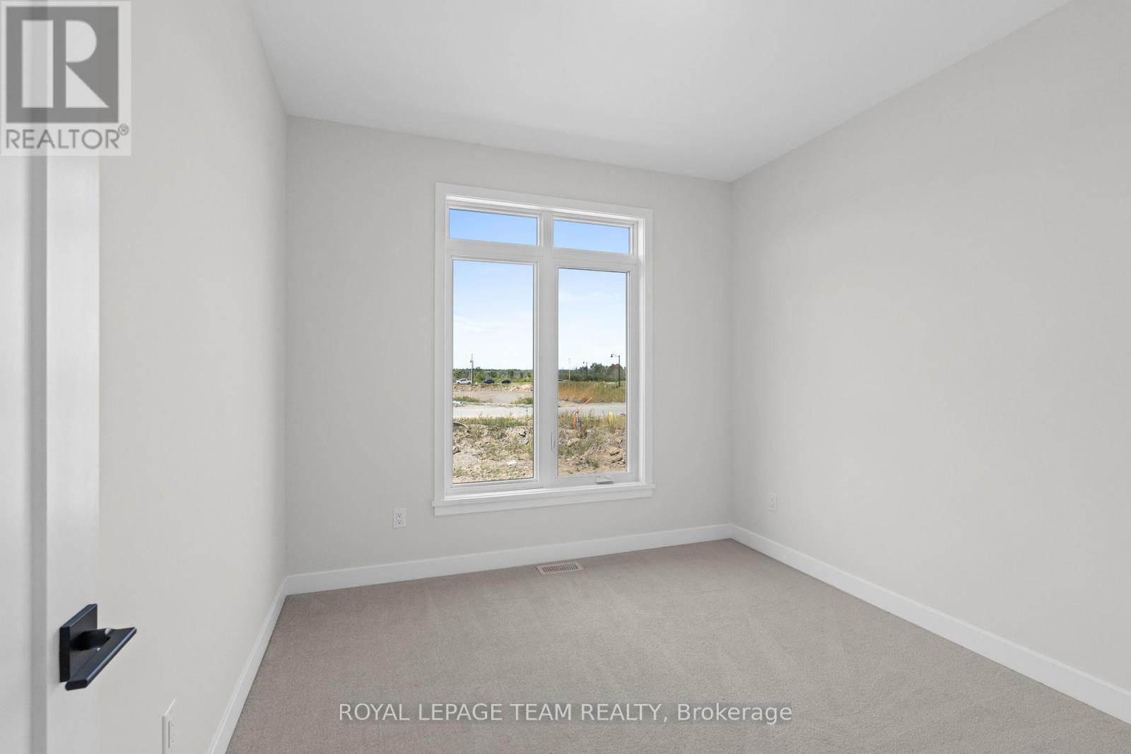 1070 TURNER DRIVE - 25