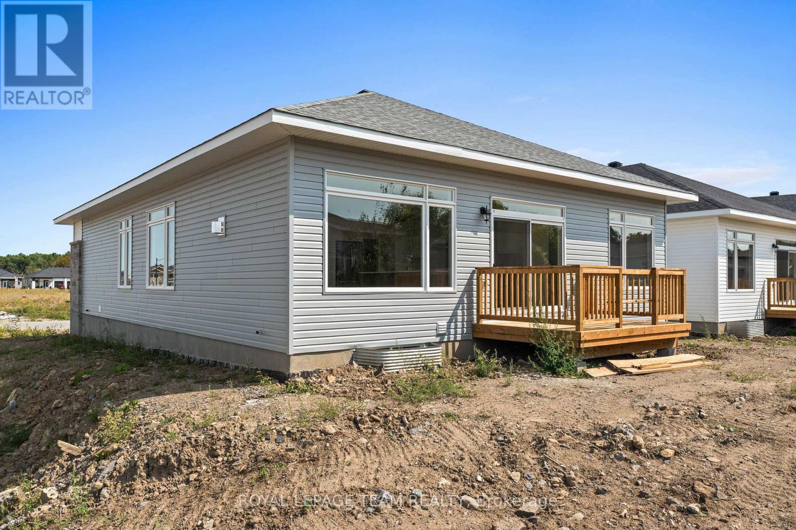1070 TURNER DRIVE - 30