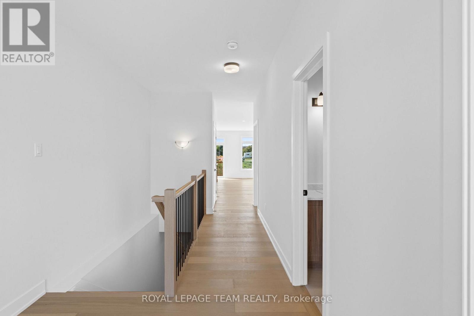 1070 TURNER DRIVE - 6