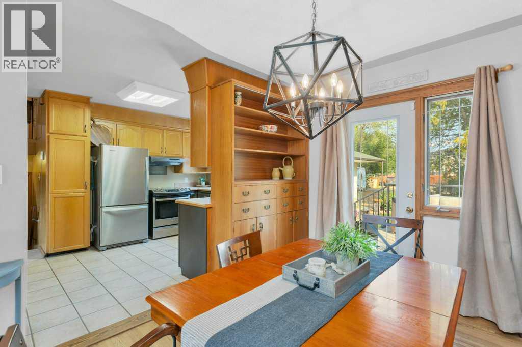 5436 53 Avenue, Lacombe