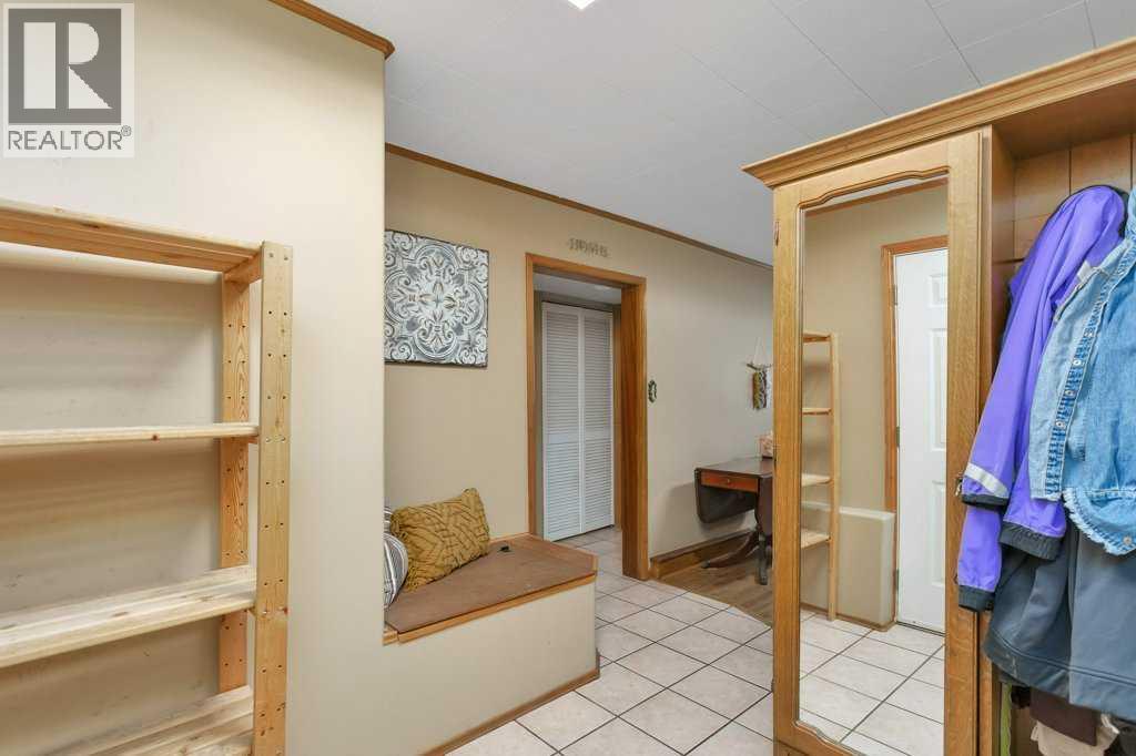 5436 53 Avenue, Lacombe