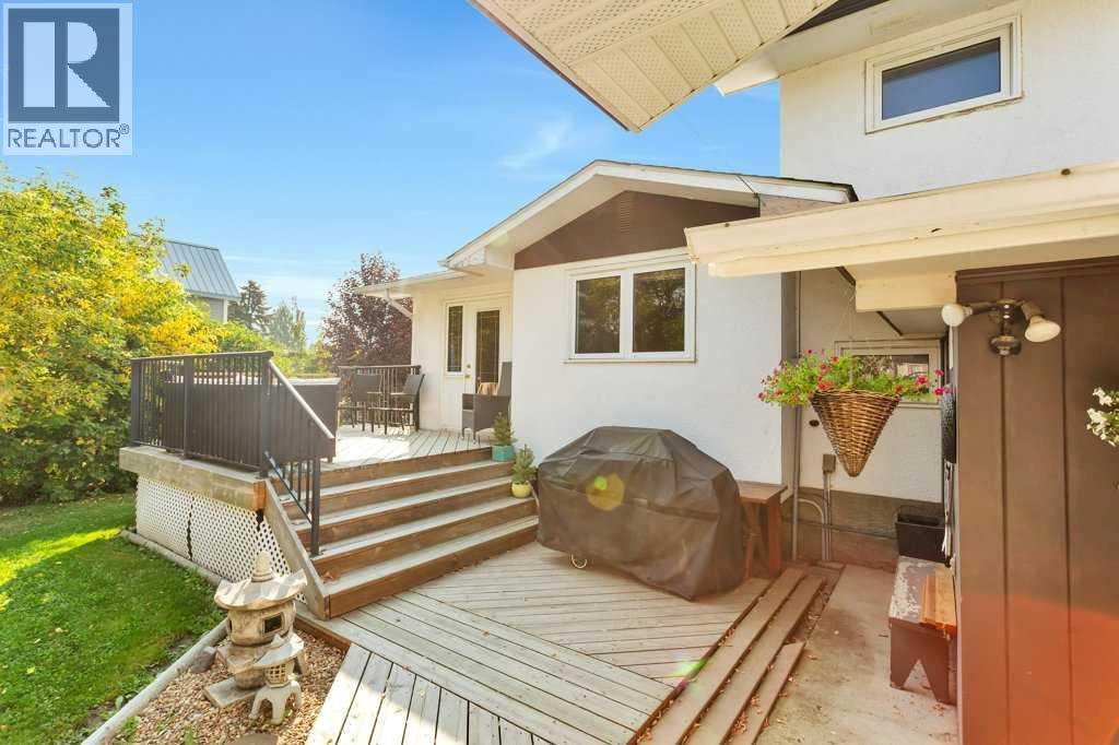 5436 53 Avenue, Lacombe