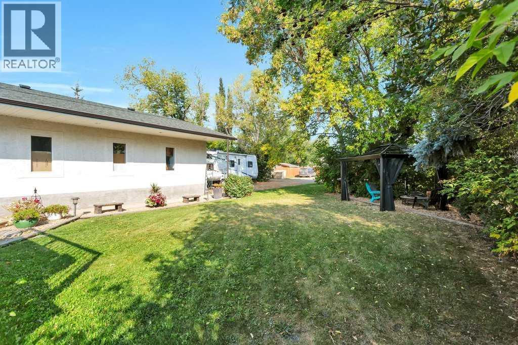 5436 53 Avenue, Lacombe