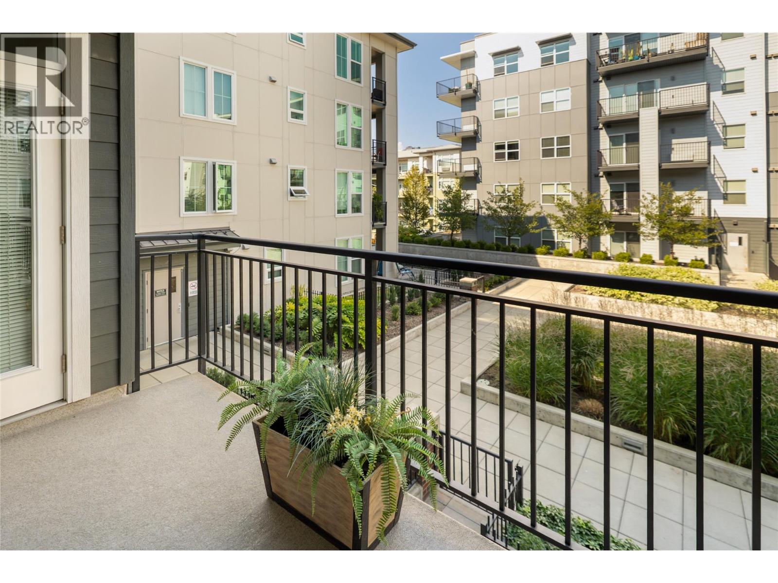 210 1775 Chapman Place, Kelowna