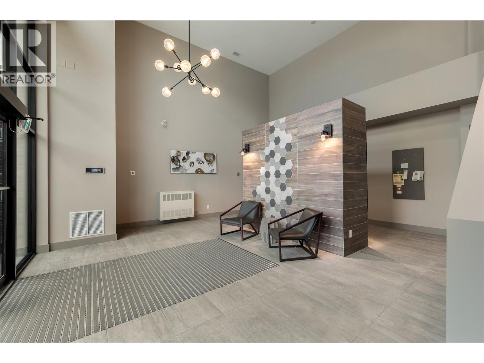 210 1775 Chapman Place, Kelowna