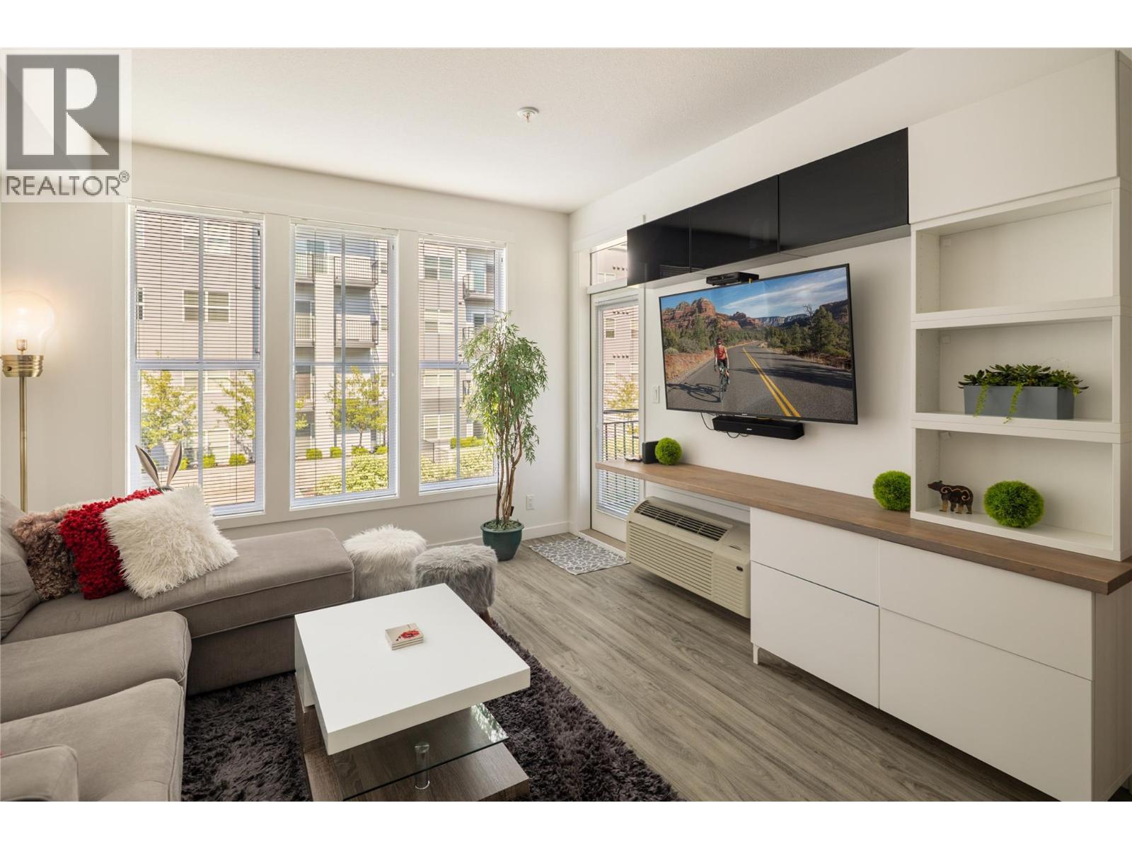 210 1775 Chapman Place, Kelowna