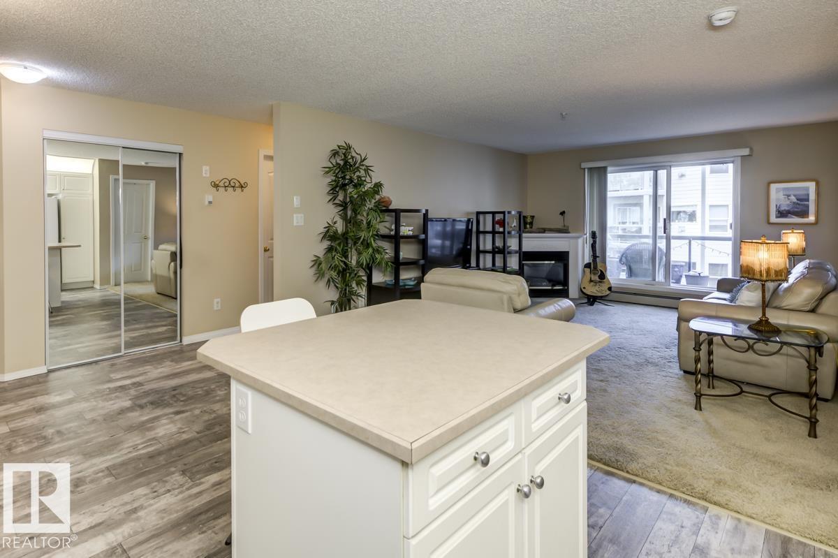 #318 100 FOXHAVEN DR, Sherwood Park