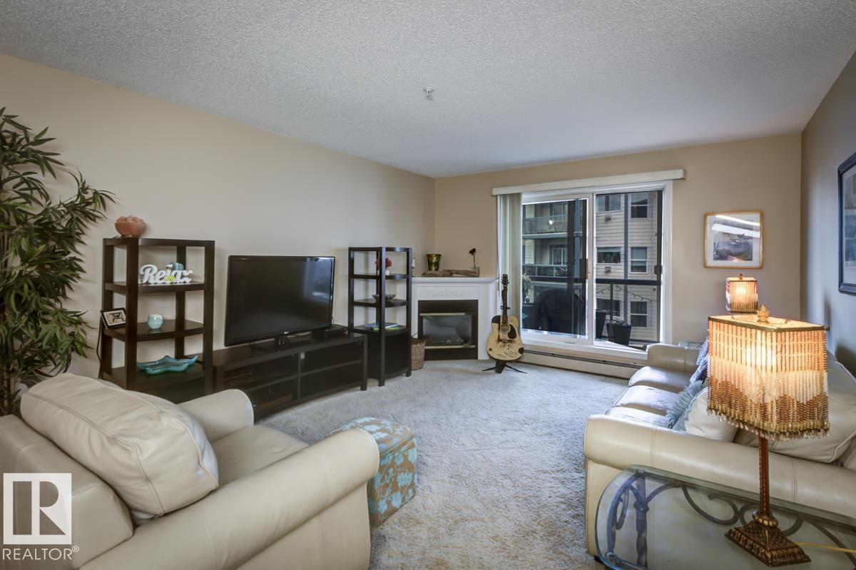 #318 100 FOXHAVEN DR, Sherwood Park