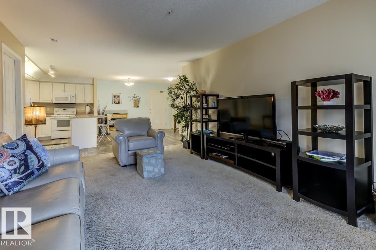 #318 100 FOXHAVEN DR, Sherwood Park