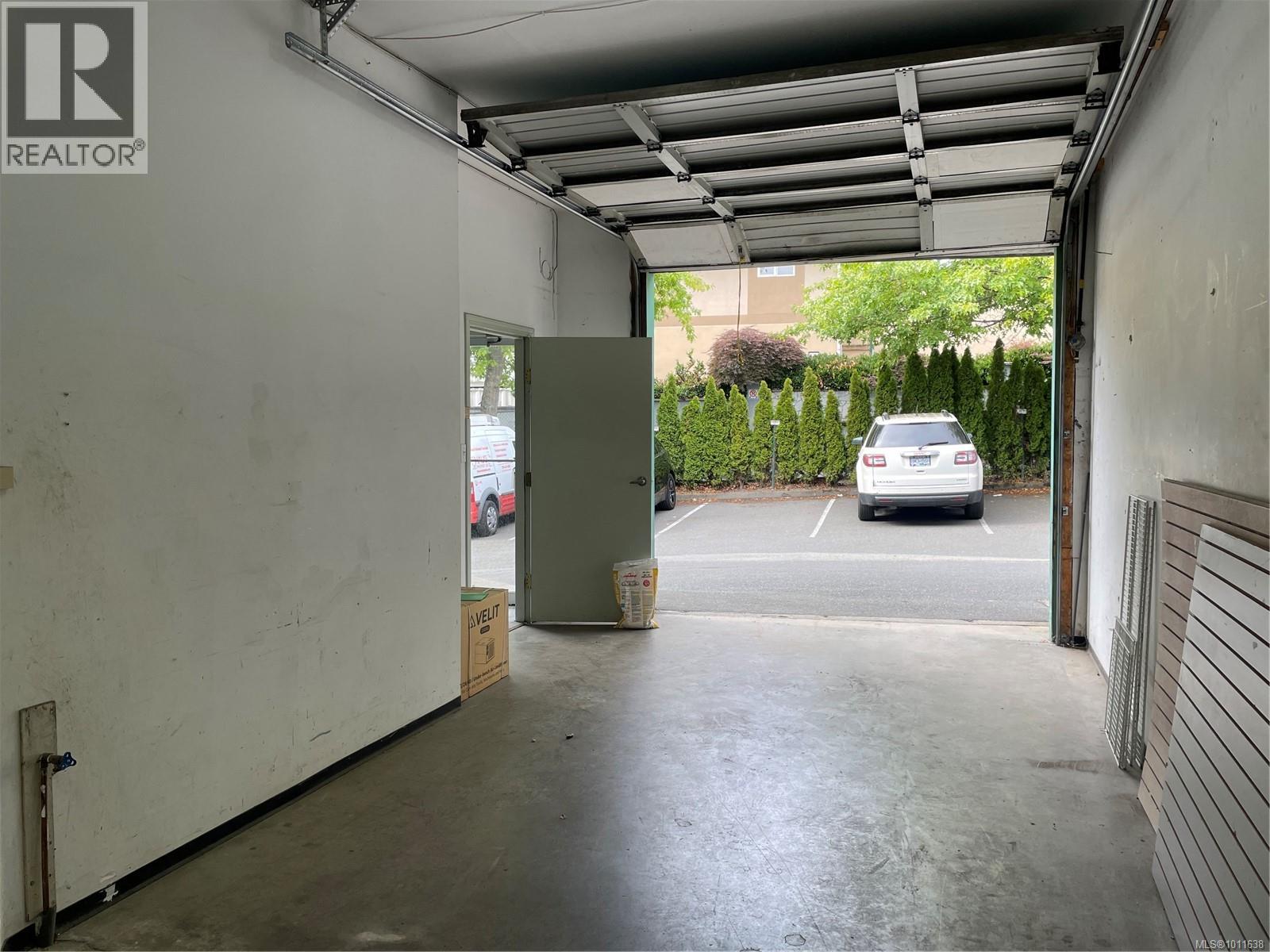 3 515 Dupplin Road, Saanich