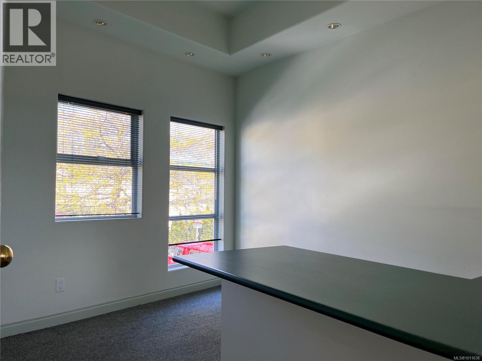 3 515 Dupplin Road, Saanich