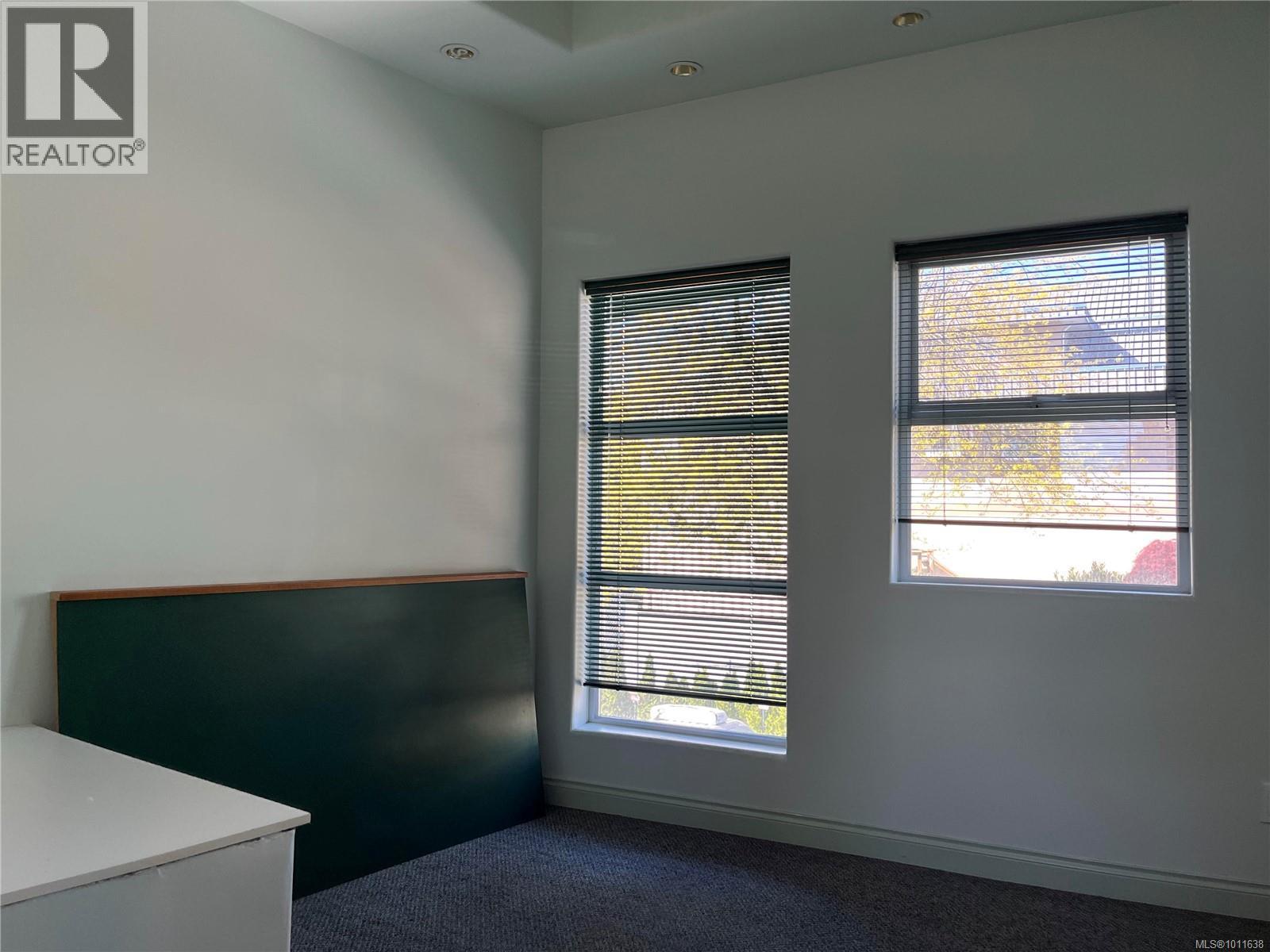 3 515 Dupplin Road, Saanich