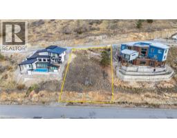  2557 KETTLE RIDGE Way, Naramata
