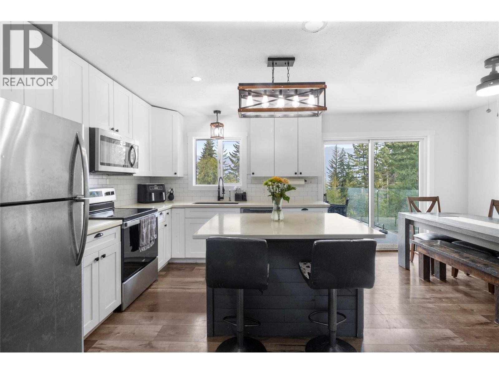 4018 Greaves Road, Eagle Bay